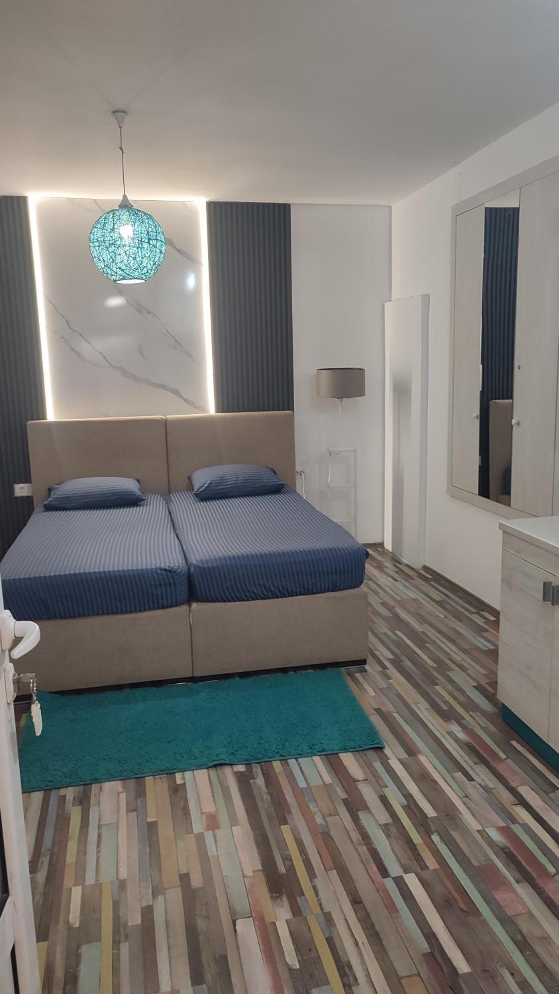V&J Apartments بودغوريتْسا المظهر الخارجي الصورة